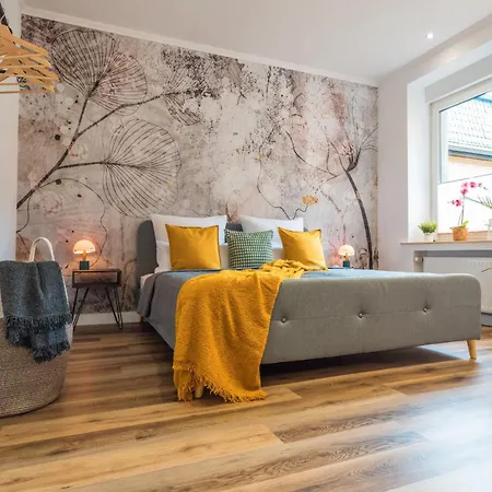 Stylisch - Ruhig - Gemuetlich - Zentral - Einladend 크레펠트