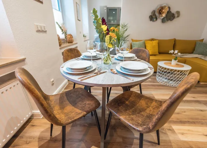 Stylisch - Ruhig - Gemütlich - Zentral - Einladend Krefeld