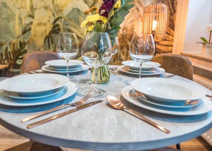 Stylisch - Ruhig - Gemuetlich - Zentral - Einladend *